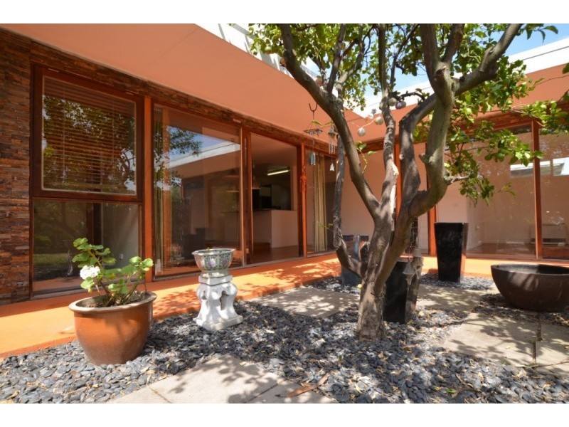 14 Strong St, Spotswood VIC 3015