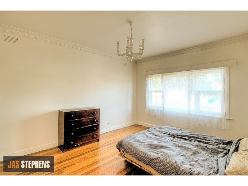 14 Strong St, Spotswood VIC 3015