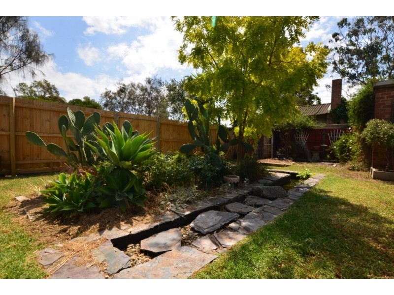 14 Strong St, Spotswood VIC 3015