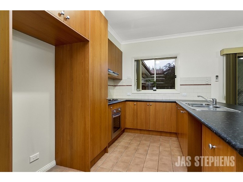 1/7 Irving Court, Maidstone VIC 3012