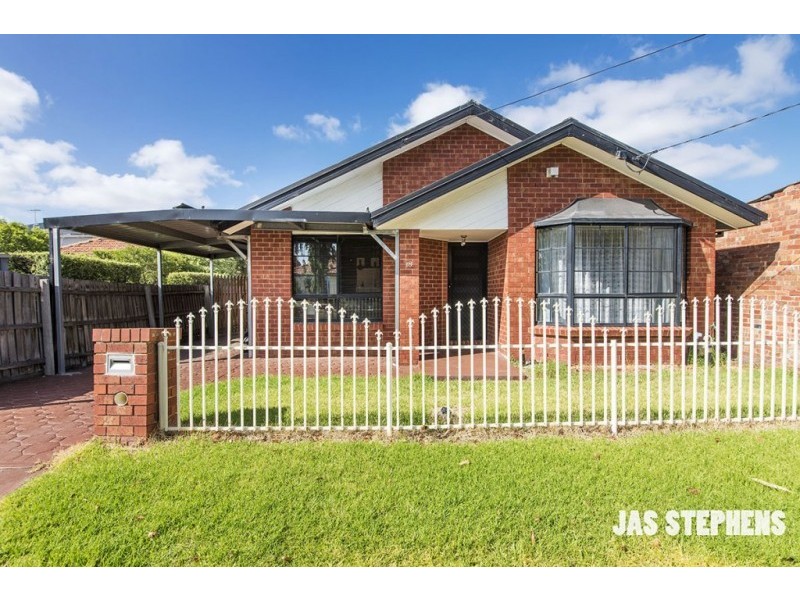18 Oxford Street, West Footscray VIC 3012