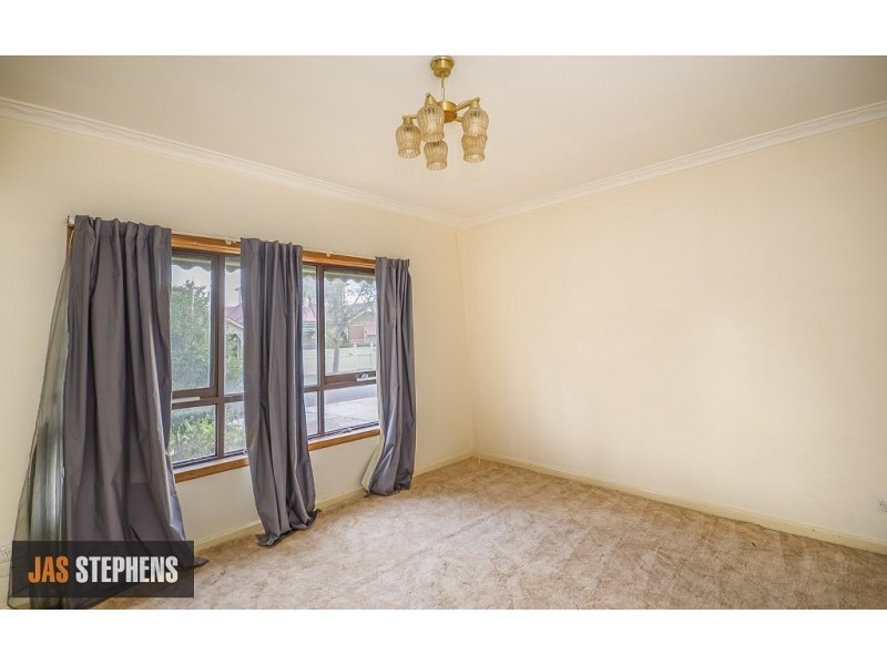 26 Howard Street, Maidstone VIC 3012