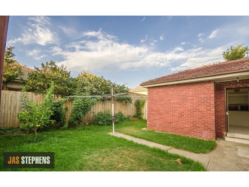 26 Howard Street, Maidstone VIC 3012