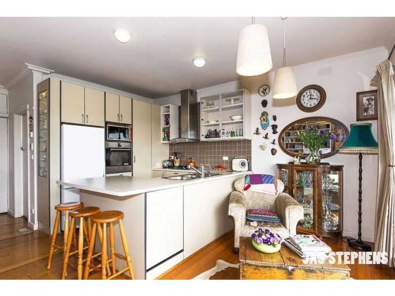 19 Smith Crescent, Footscray VIC 3011