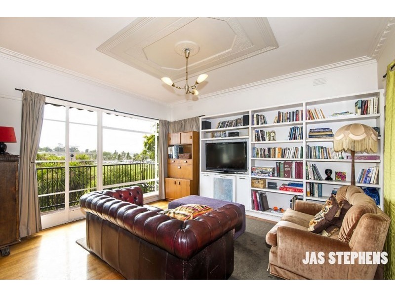 19 Smith Crescent, Footscray VIC 3011