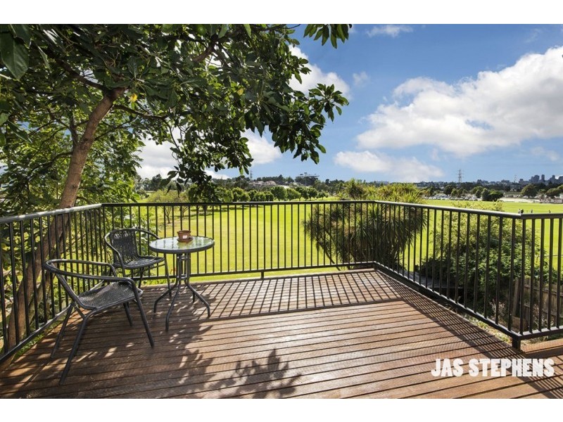 19 Smith Crescent, Footscray VIC 3011