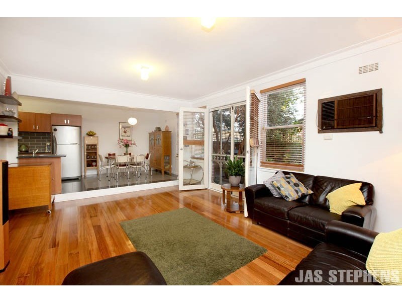 8 Short Street, Maidstone VIC 3012