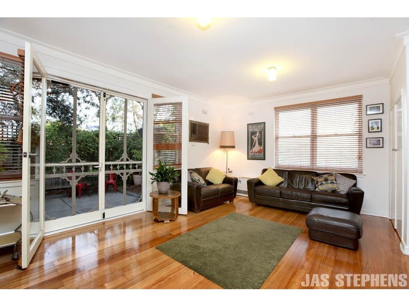 8 Short Street, Maidstone VIC 3012