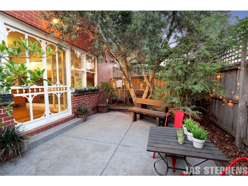 8 Short Street, Maidstone VIC 3012