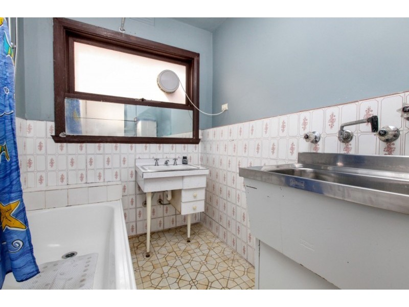 1/7 Hatfield Court, West Footscray VIC 3012