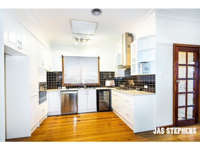 53 Wembley Avenue, Yarraville VIC 3013