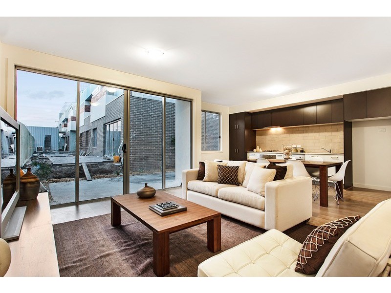 1/96 Macpherson St, Footscray VIC 3011