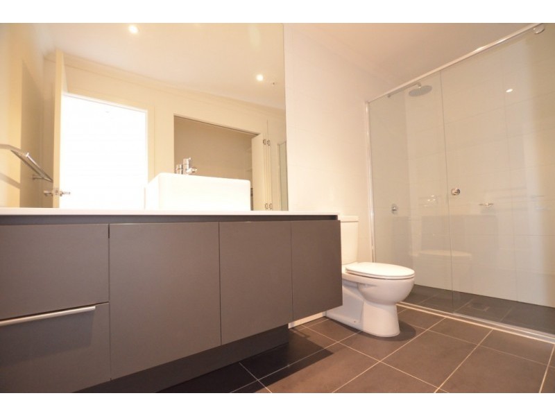 26 Beaurepaire Parade, Footscray VIC 3011