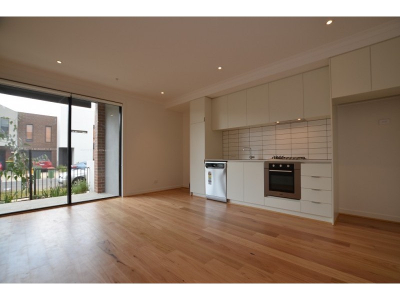 26 Beaurepaire Parade, Footscray VIC 3011