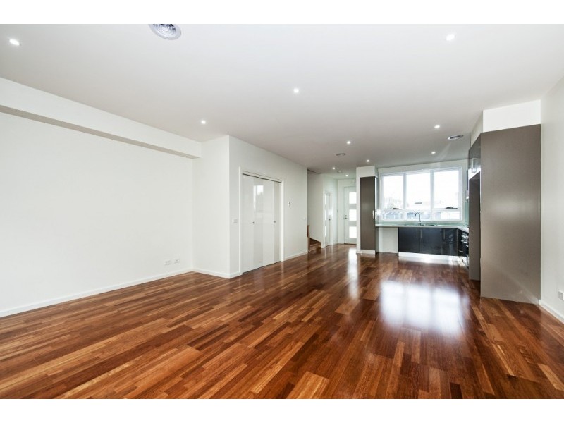 186 Charles Street, Seddon VIC 3011