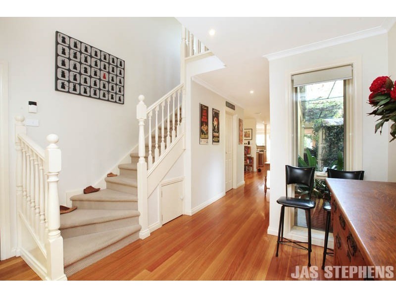 3/297 Nicholson Street, Seddon VIC 3011