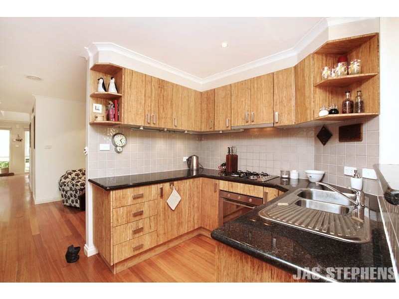 3/297 Nicholson Street, Seddon VIC 3011