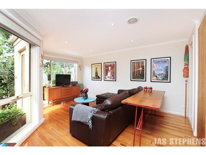 3/297 Nicholson Street, Seddon VIC 3011