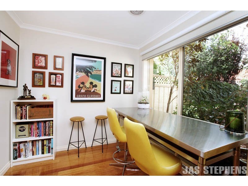 3/297 Nicholson Street, Seddon VIC 3011