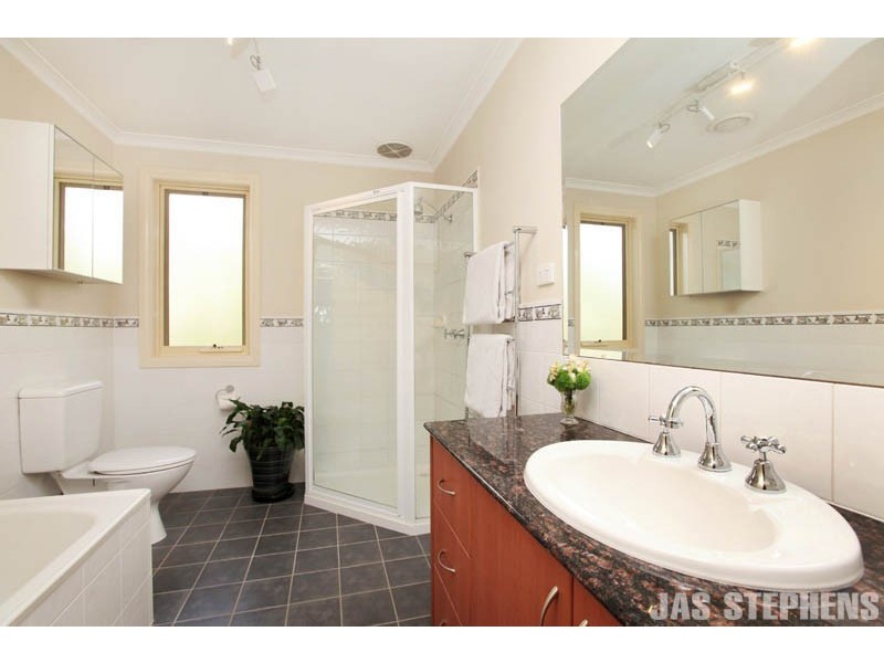 3/297 Nicholson Street, Seddon VIC 3011