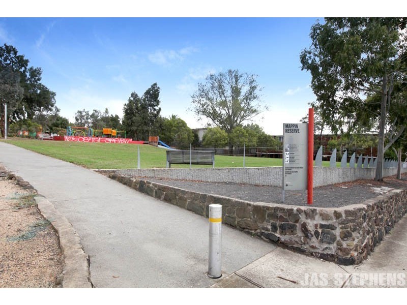 3/297 Nicholson Street, Seddon VIC 3011