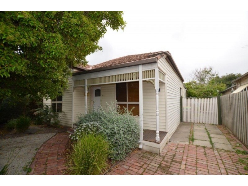 22 Vernon Street, South Kingsville VIC 3015