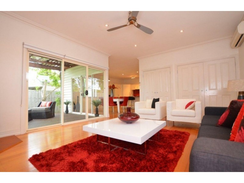 22 Vernon Street, South Kingsville VIC 3015