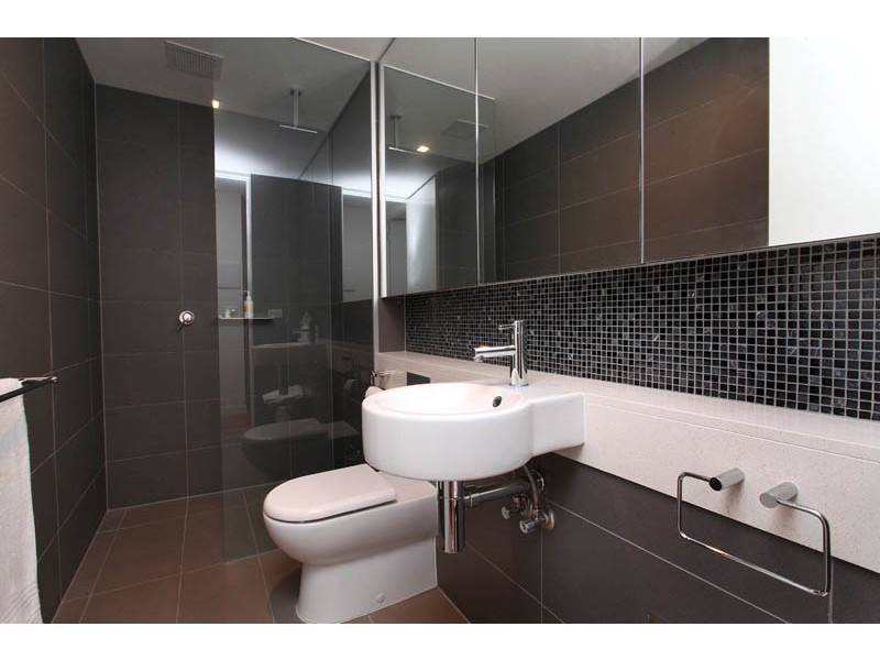 204/88 Dow Street, Port Melbourne VIC 3207