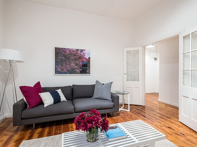 98 Eleanor Street, Footscray VIC 3011