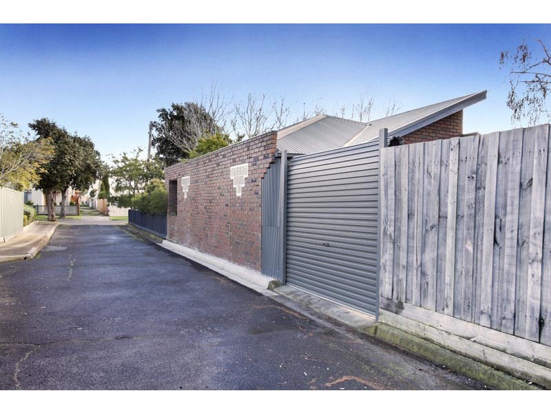 2 Bolton Street, Spotswood VIC 3015