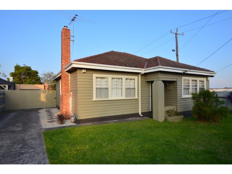 39 Sredna Street, West Footscray VIC 3012