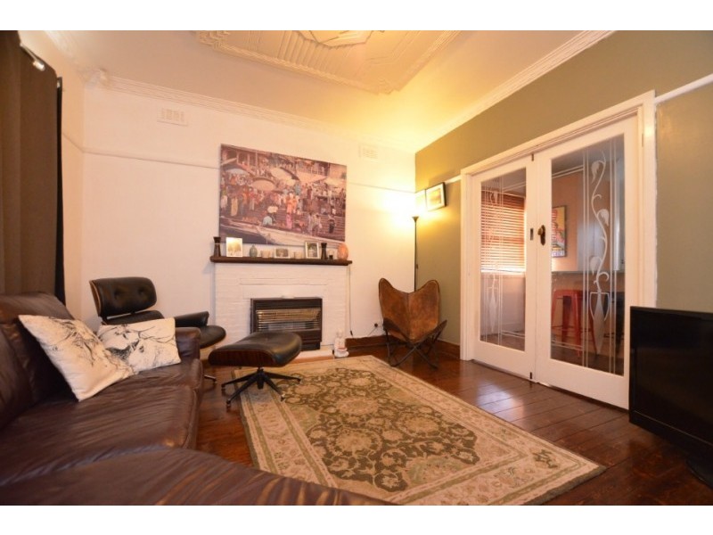 39 Sredna Street, West Footscray VIC 3012