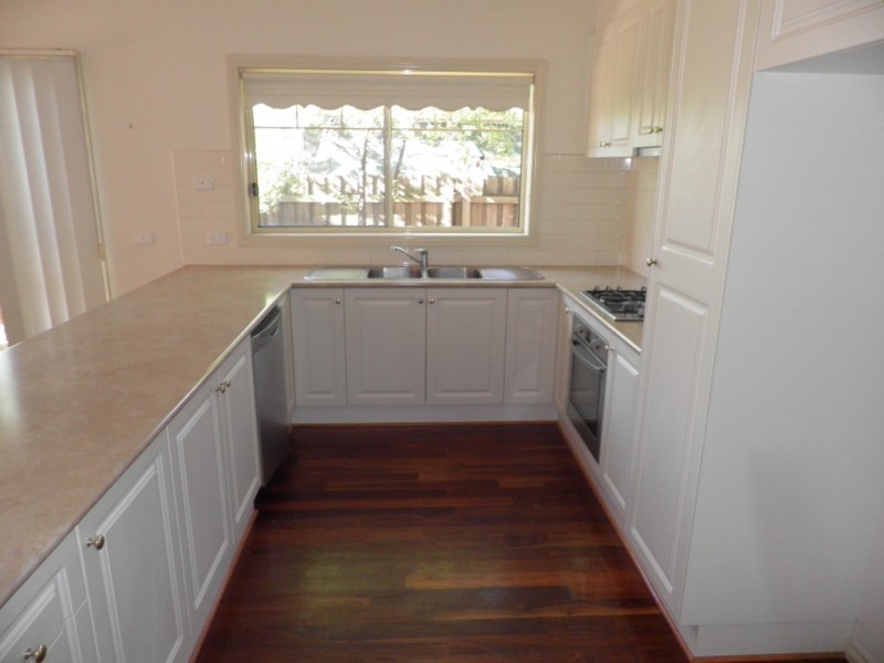 2/29 Commercial Road, Maidstone VIC 3012