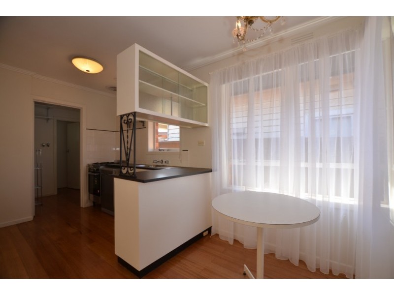 54 Dudley St, Footscray VIC 3011
