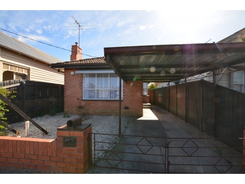 54 Dudley St, Footscray VIC 3011