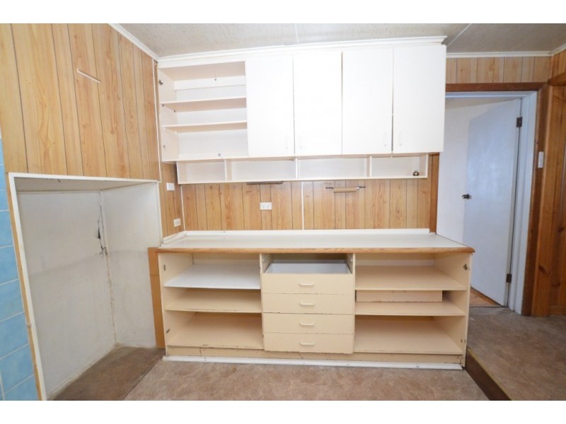 11 Pickett St, Footscray VIC 3011