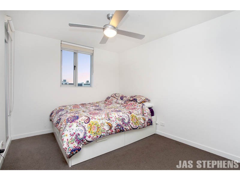 208/2 Alexander Street, Seddon VIC 3011