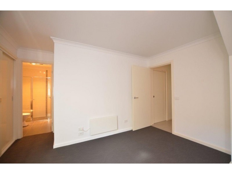 7/10 Rosamond Road, Footscray VIC 3011