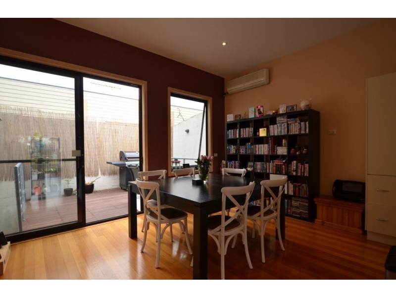 2/3 Canterbury St, Yarraville VIC 3013