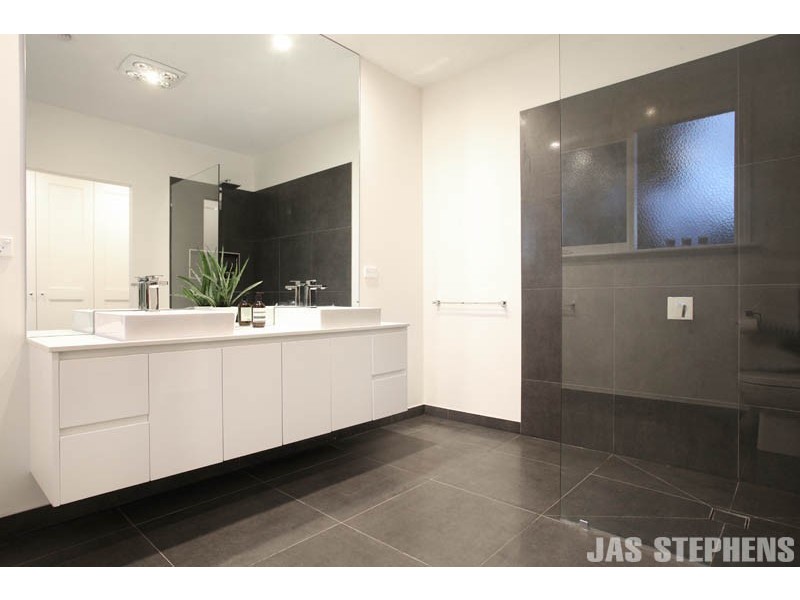 3 Harold Street, Seddon VIC 3011