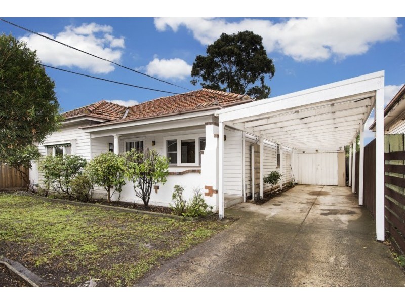 16 Norfolk Street, Maidstone VIC 3012