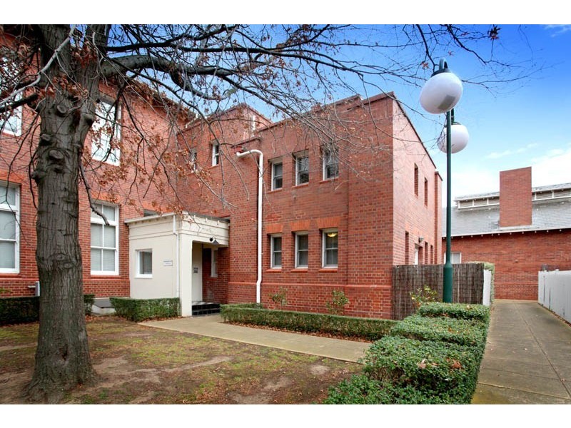 24 Gatehouse Pl, Maribyrnong VIC 3032