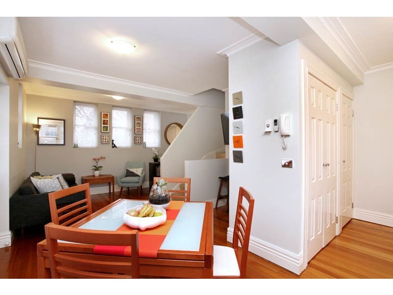 24 Gatehouse Pl, Maribyrnong VIC 3032