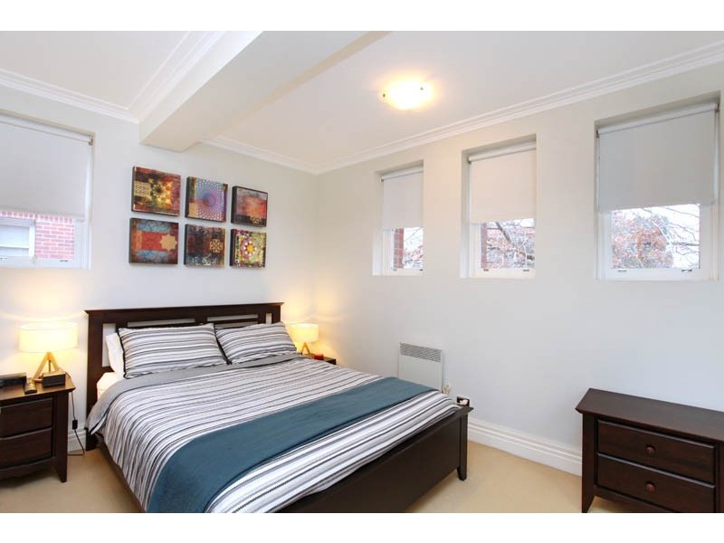 24 Gatehouse Pl, Maribyrnong VIC 3032