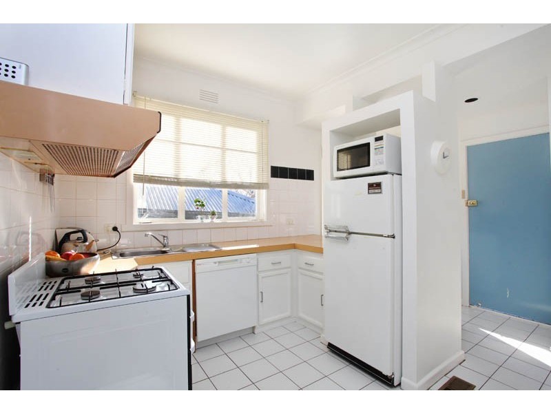 23 McConnell Street, Kensington VIC 3031