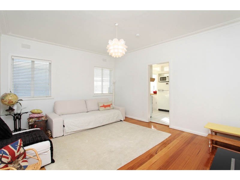 23 McConnell Street, Kensington VIC 3031