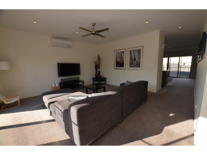43 Warleigh Road, Footscray VIC 3011