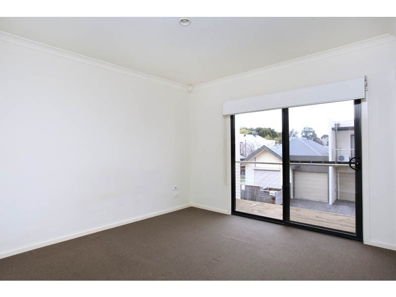20/124-136 Mason Street, Newport VIC 3015