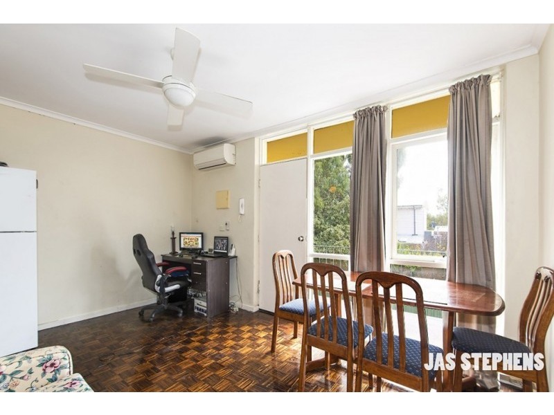 12/95 Summerhill Road, Footscray VIC 3011