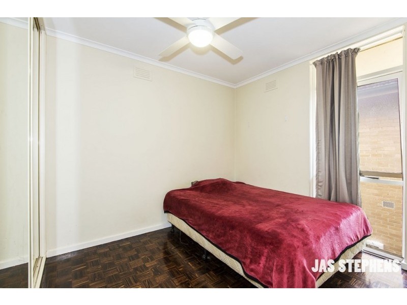 12/95 Summerhill Road, Footscray VIC 3011
